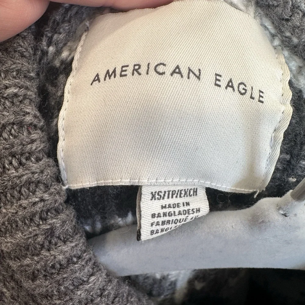AMERICAN‎ EAGLE Softest Sweater Hoodie Men's XS Gray Nordic Snowflake Fair Isle